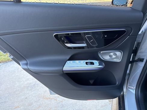 New 2026 Mercedes-Benz GLC 300 4MATIC image 19