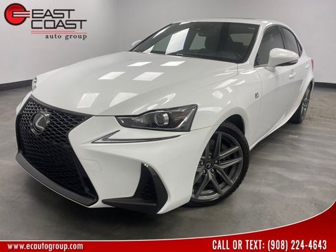Used 2018 Lexus IS 300 AWD image 1