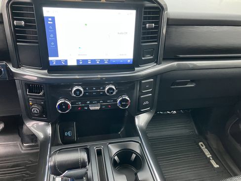 Used 2022 Ford F150 XLT w/ Equipment Group 302A High image 12