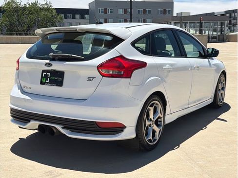 Used 2015 Ford Focus ST FWD image 8