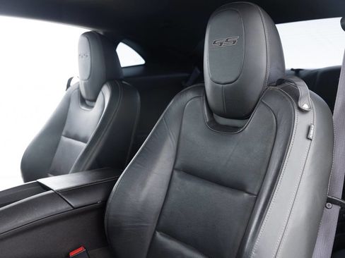 Used 2015 Chevrolet Camaro SS w/ SS Performance Package image 22