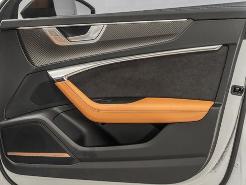 Used 2025 Audi RS 6 performance image 42