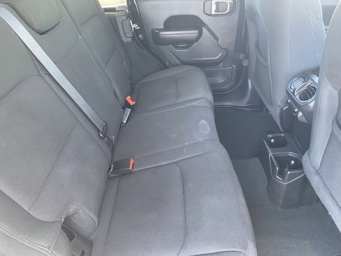 Certified 2022 Jeep Wrangler Unlimited Sport AWD/4WD image 10