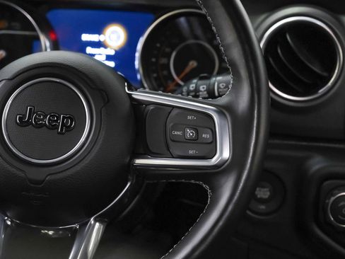 Used 2023 Jeep Wrangler Unlimited Rubicon w/ Safety Group image 13