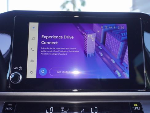 Certified 2025 Toyota Camry SE image 15