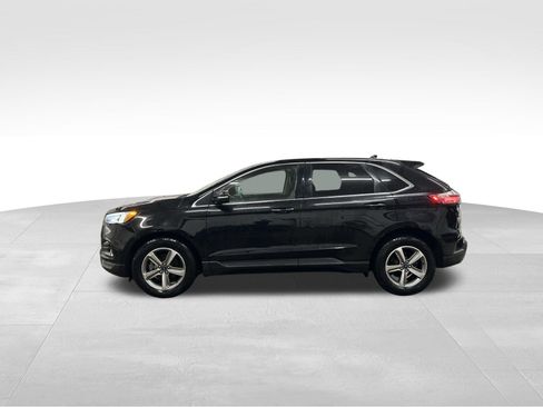 Used 2019 Ford Edge SEL w/ Equipment Group 201A FWD image 2