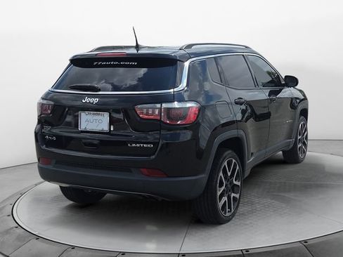 Used 2017 Jeep Compass Limited w/ Navigation Group AWD/4WD image 5