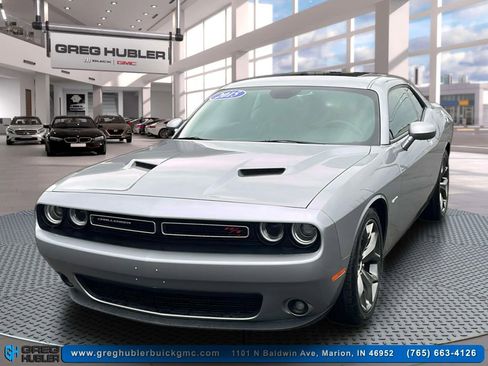 Used 2015 Dodge Challenger R/T w/ Quick Order Package 28B R/T image 1