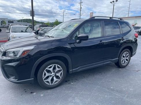 Used 2021 Subaru Forester Premium w/ Popular Package #1 AWD/4WD image 4
