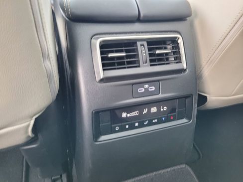 Used 2025 MAZDA CX-90 Plug-In Hybrid w/Premium Sport image 8