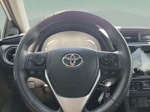 Used 2018 Toyota Corolla SE FWD image 20