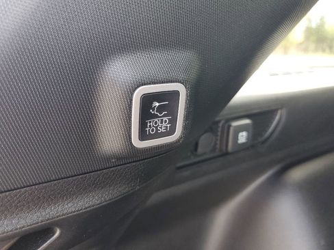 Used 2024 Jeep Grand Cherokee Altitude AWD/4WD image 30