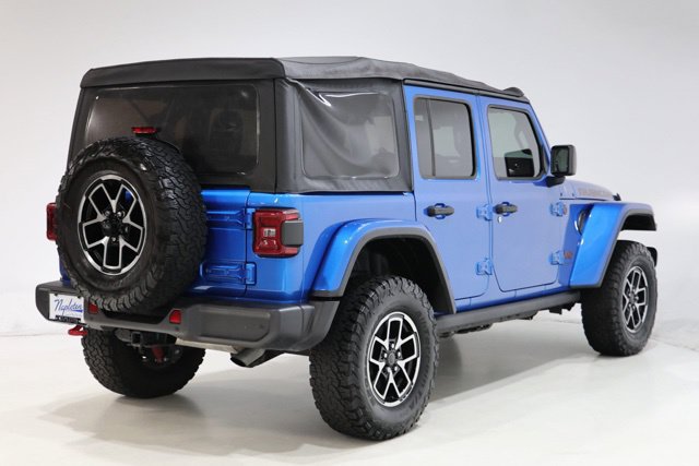 Used 2024 Jeep Wrangler Unlimited Rubicon w/ Safety Group AWD/4WD image 7
