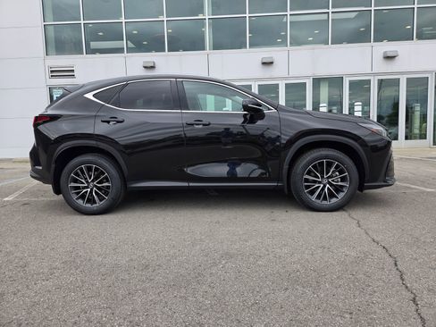 Used 2024 Lexus NX 350 AWD image 3
