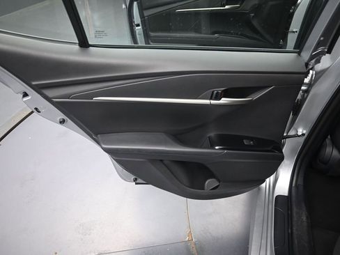 Used 2025 Toyota Camry LE FWD image 27