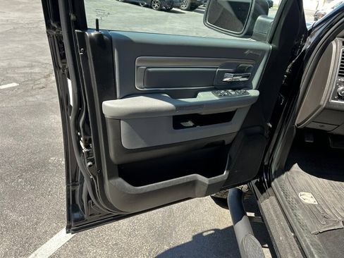 Used 2019 RAM 1500 Classic Warlock AWD/4WD image 19