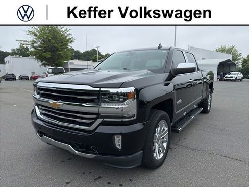 Used 2018 Chevrolet Silverado 1500 High Country AWD/4WD image 1