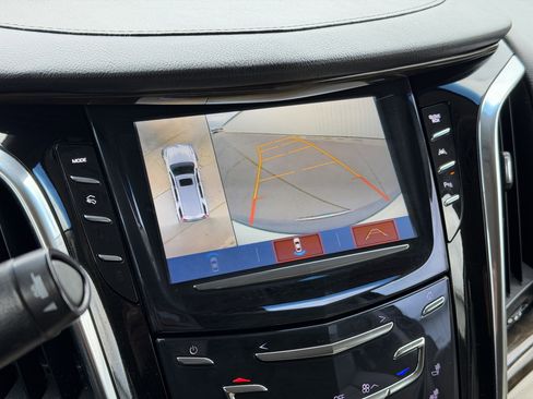 Used 2018 Cadillac Escalade ESV Premium Luxury image 18