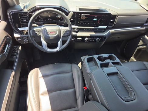 Certified 2026 GMC Sierra 1500 SLT AWD/4WD image 6