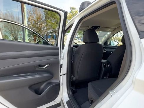 Used 2026 Hyundai Tucson SEL FWD image 39