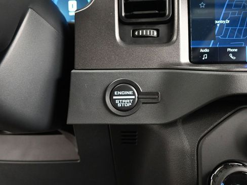 New 2026 Ford Bronco Badlands image 16