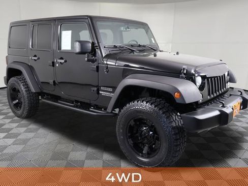Used 2015 Jeep Wrangler Unlimited Sport w/ Quick Order Package 24S AWD/4WD image 4