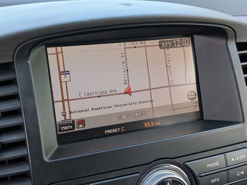 Used 2012 Nissan Pathfinder LE image 26