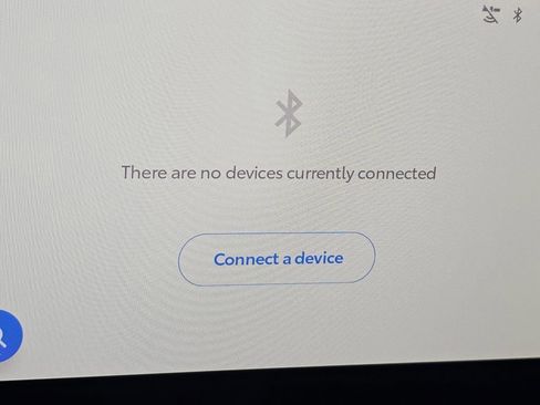 Used 2024 Toyota RAV4 XLE w/ Weather Package image 11