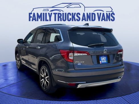 Used 2021 Honda Pilot Touring image 3