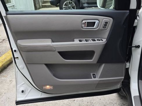 Used 2012 Honda Pilot Touring image 15