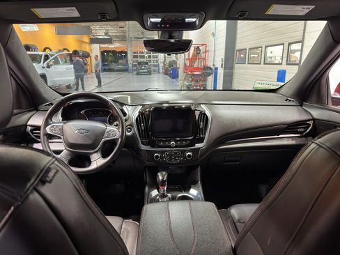 Used 2022 Chevrolet Traverse RS w/ LPO, Floor Liner Package image 15