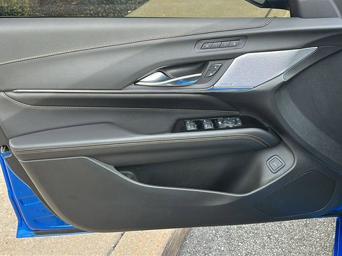 Used 2025 Cadillac CT4 V w/ LPO, ONYX Package image 14