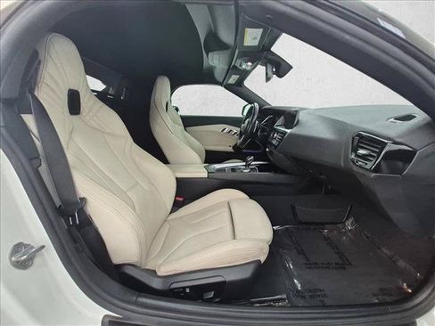 Used 2020 BMW Z4 sDrive30i w/ Premium Package RWD image 19