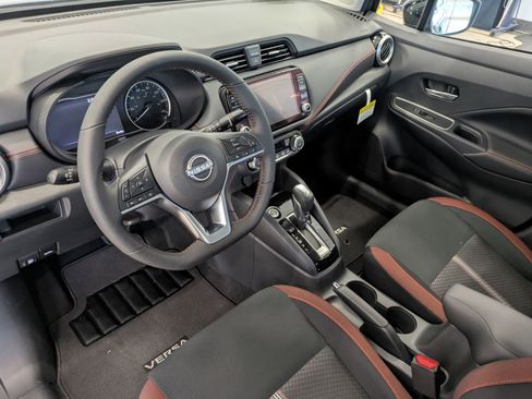 New 2025 Nissan Versa SR w/ Trunk Package image 12