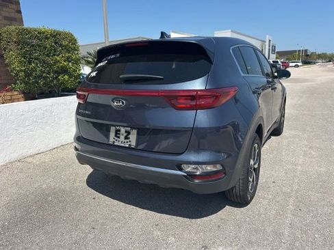 Used 2022 Kia Sportage LX image 6