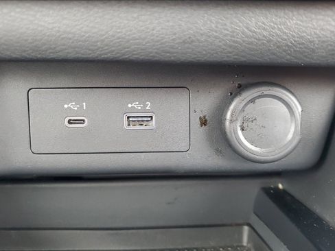 Certified 2023 Nissan Rogue SV image 28