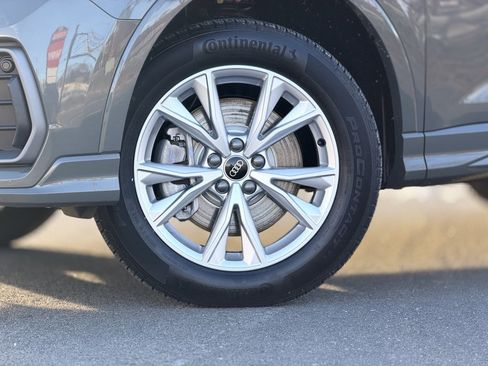 Certified 2025 Audi Q3 2.0T Premium w/ Convenience Package image 2