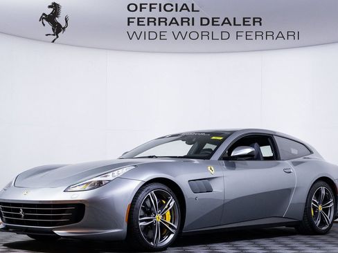 Certified 2018 Ferrari GTC4Lusso image 1