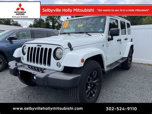 Used 2018 Jeep Wrangler Unlimited Sahara AWD/4WD image 1