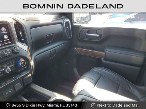 Used 2020 Chevrolet Silverado 1500 High Country w/ Technology Package image 20