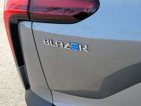 Used 2026 Chevrolet Blazer EV LT image 19