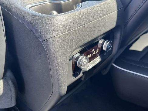 New 2026 Buick Enclave Avenir w/ Super Cruise Package image 29