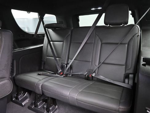 Used 2022 Chevrolet Suburban High Country w/ LPO, Illumination Package AWD/4WD image 25