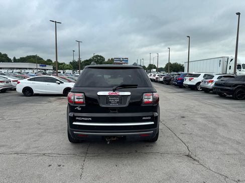 Used 2016 GMC Acadia SLE AWD/4WD image 4