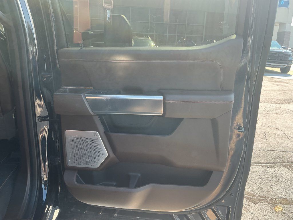 Used 2023 Ford F350 King Ranch w/ Chrome Package AWD/4WD image 15