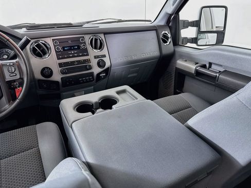 Used 2016 Ford F350 XLT w/ XTR Package AWD/4WD image 24