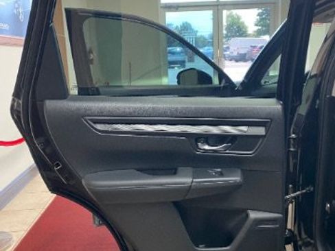 Used 2023 Honda CR-V EX image 10