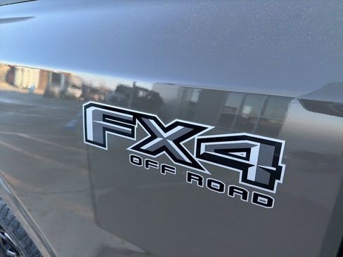 New 2025 Ford Ranger Lariat w/ FX4 Off-Road Package image 10