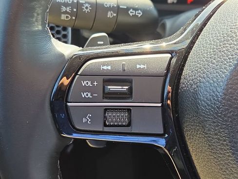 Used 2023 Honda Civic Touring image 25