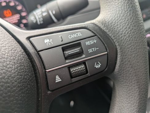 Used 2025 Honda Accord SE image 17